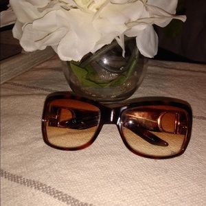 CHRISTIAN DIOR Brown Sunglasses